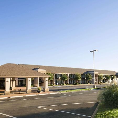 Wyndham Garden Lake Guntersville Exterior photo