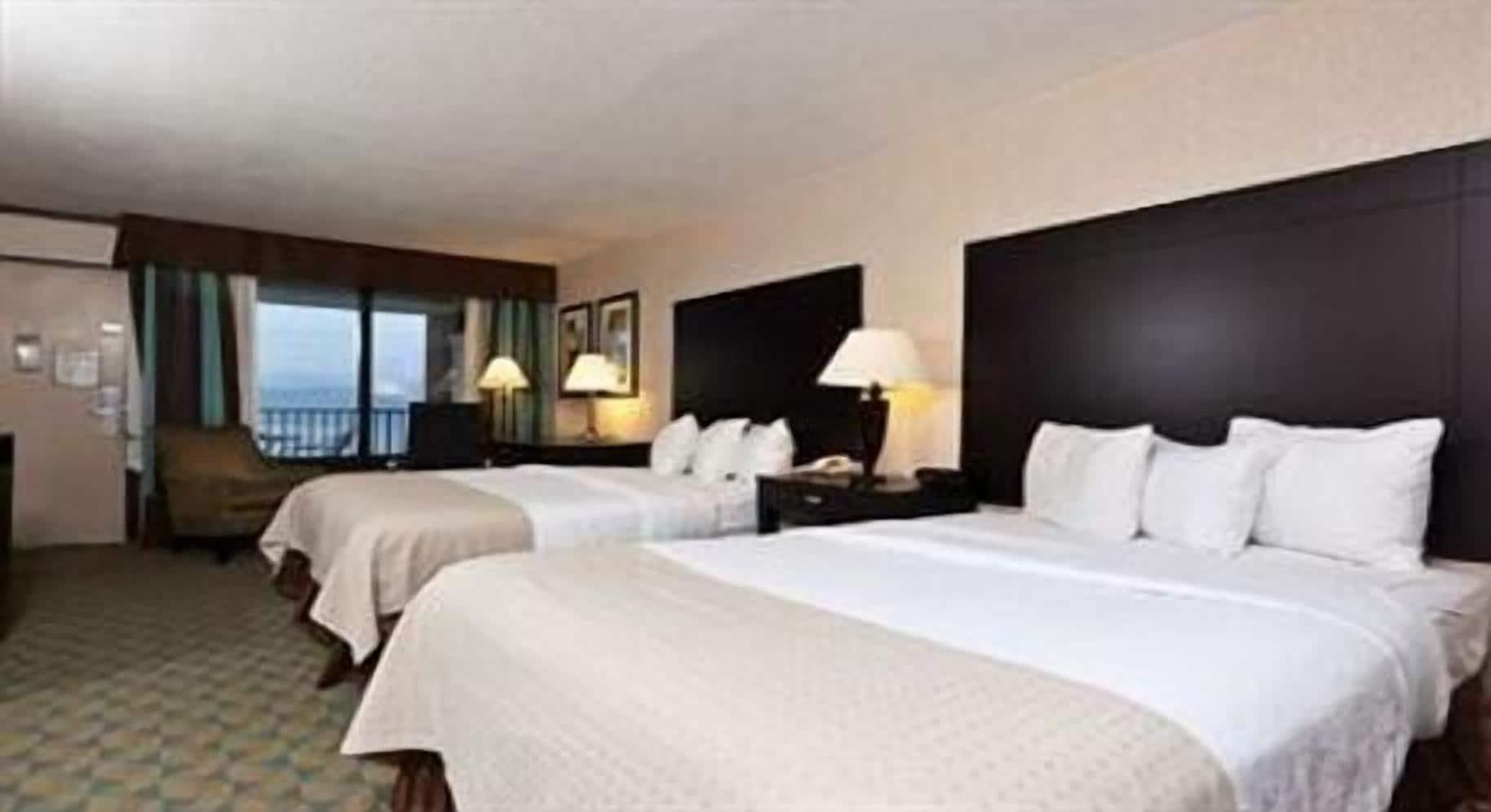 Wyndham Garden Lake Guntersville Exterior photo