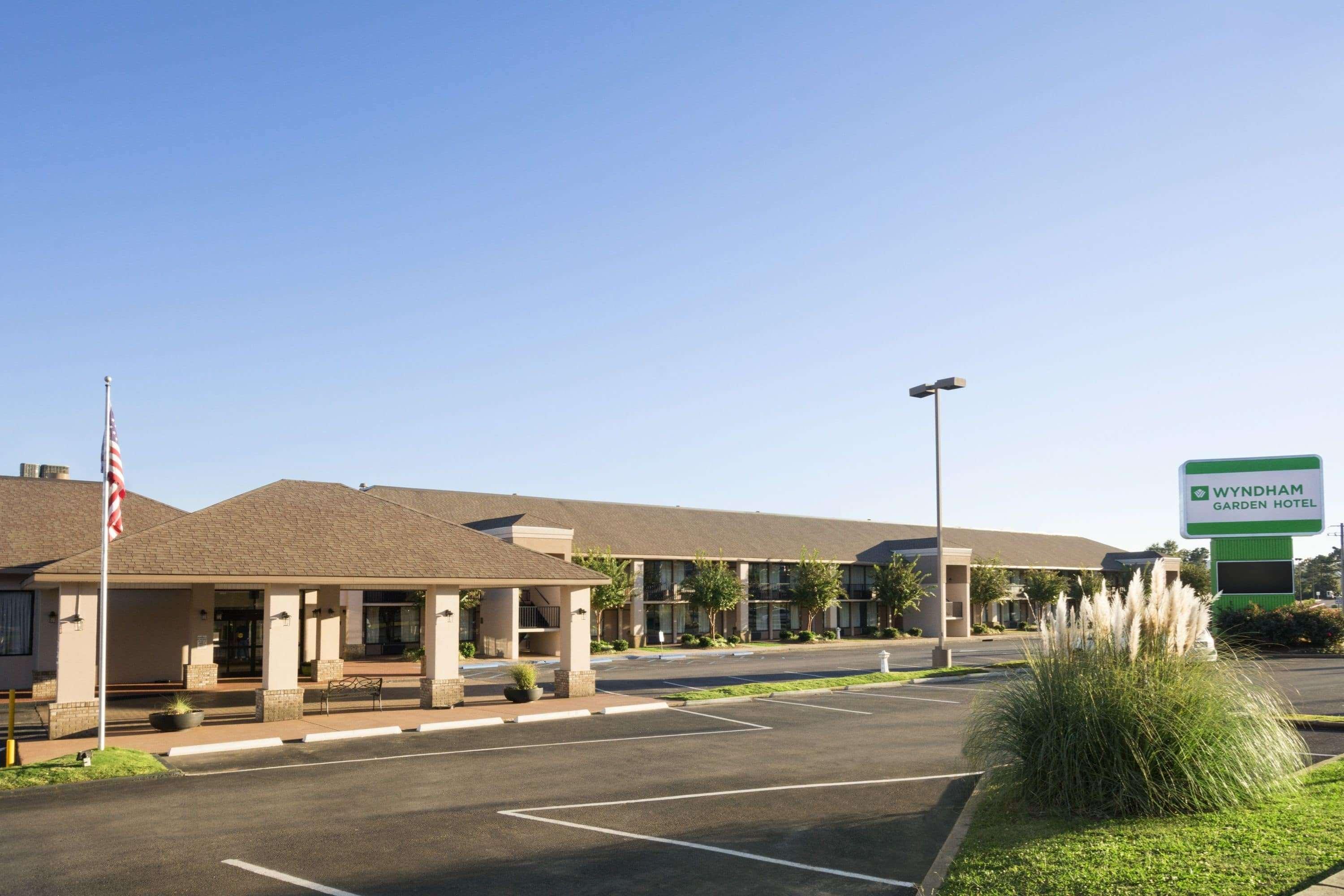 Wyndham Garden Lake Guntersville Exterior photo