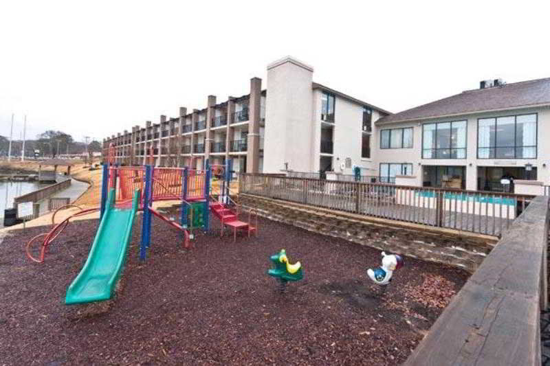 Wyndham Garden Lake Guntersville Exterior photo