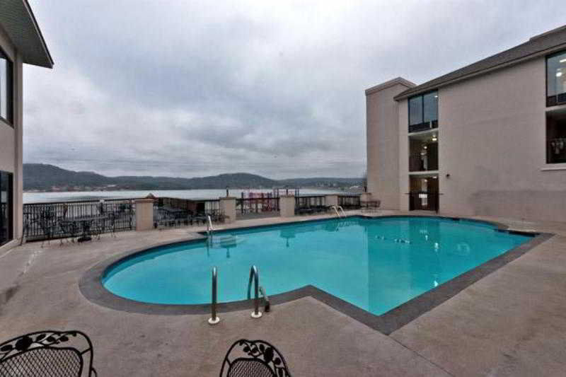 Wyndham Garden Lake Guntersville Exterior photo